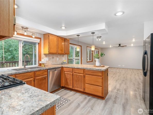 5112 104th Street SW, Mukilteo WA 98275