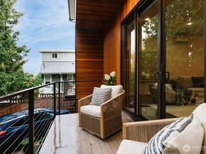 4815 Evanston Avenue N B, Seattle WA 98103