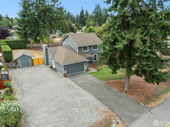 1132 Crawford Rd, Lynnwood WA 98036