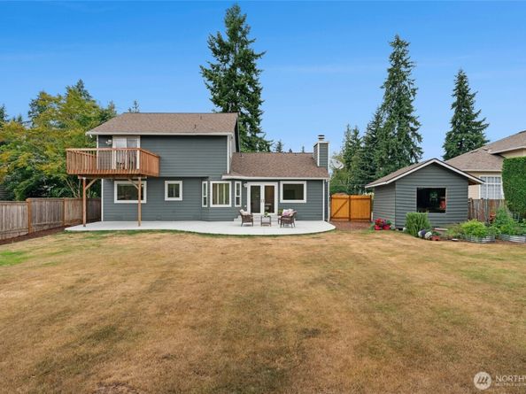1132 Crawford Rd, Lynnwood WA 98036