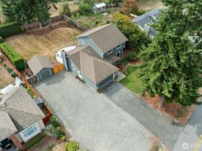 1132 Crawford Rd, Lynnwood WA 98036