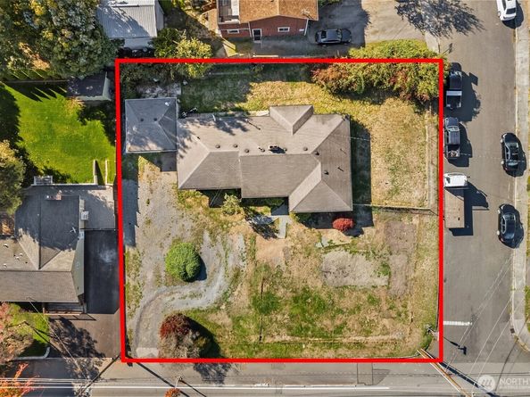 23902 48th Avenue W, Mountlake Terrace WA 98043
