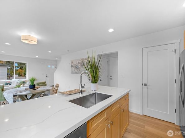 6315 W Beech Street B, Everett WA 98203