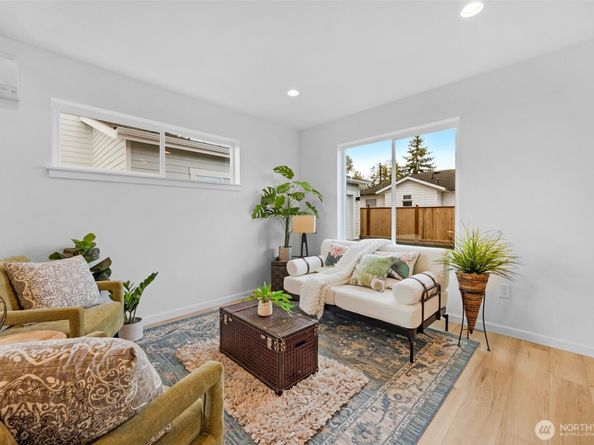 6315 W Beech Street B, Everett WA 98203