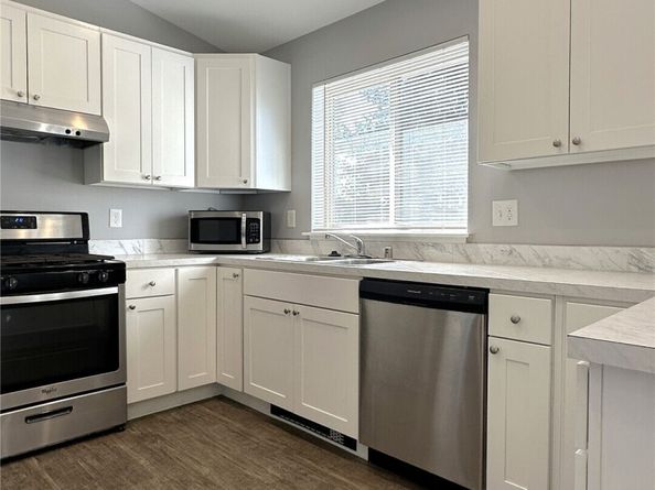 12025 Phinney Avenue N, Seattle WA 98133