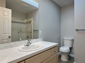 12025 Phinney Avenue N, Seattle WA 98133