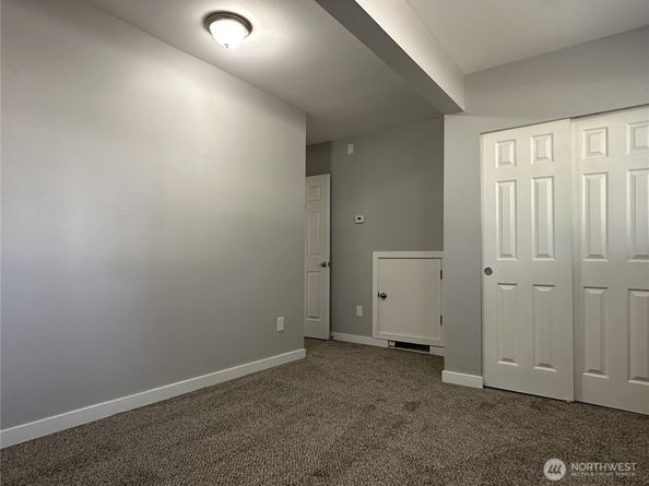 12025 Phinney Avenue N, Seattle WA 98133