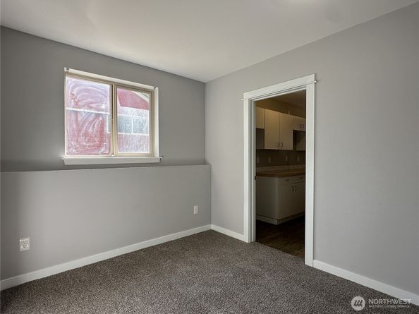 12025 Phinney Avenue N, Seattle WA 98133