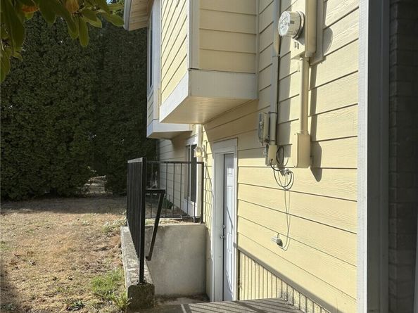 12025 Phinney Avenue N, Seattle WA 98133
