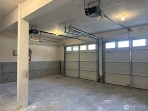 12025 Phinney Avenue N, Seattle WA 98133