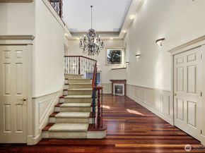 4131 153rd Avenue SE, Bellevue WA 98006