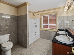 4131 153rd Avenue SE, Bellevue WA 98006