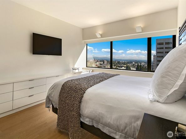 1301 Spring Street 14D, Seattle WA 98104