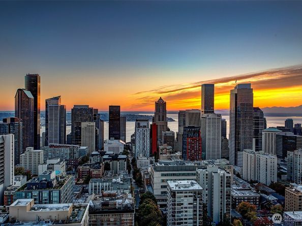 1301 Spring Street 14D, Seattle WA 98104