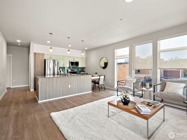 1085 103rd Avenue NE 227, Bellevue WA 98004