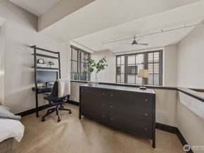 201 Galer Street 102, Seattle WA 98109