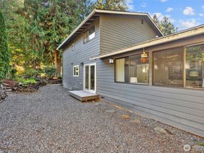 19612 NE 162nd Street, Woodinville WA 98077