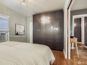 5606 46th Avenue SW, Seattle WA 98136
