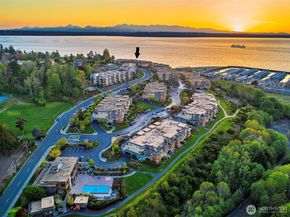 31 Pine Street 105, Edmonds WA 98020
