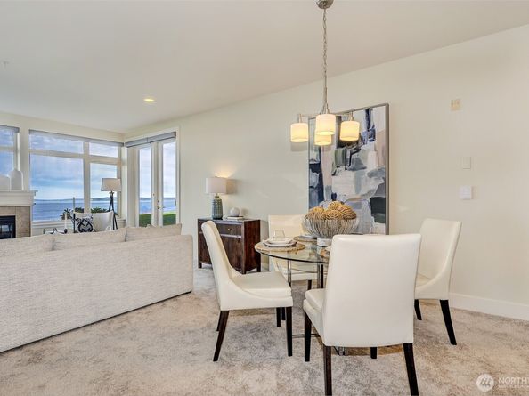 31 Pine Street 105, Edmonds WA 98020