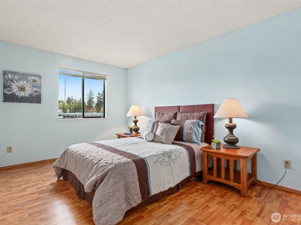14331 124th Avenue NE C22, Kirkland WA 98034