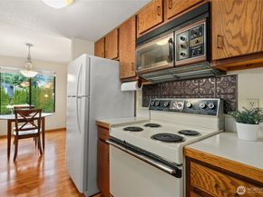 14331 124th Avenue NE C22, Kirkland WA 98034