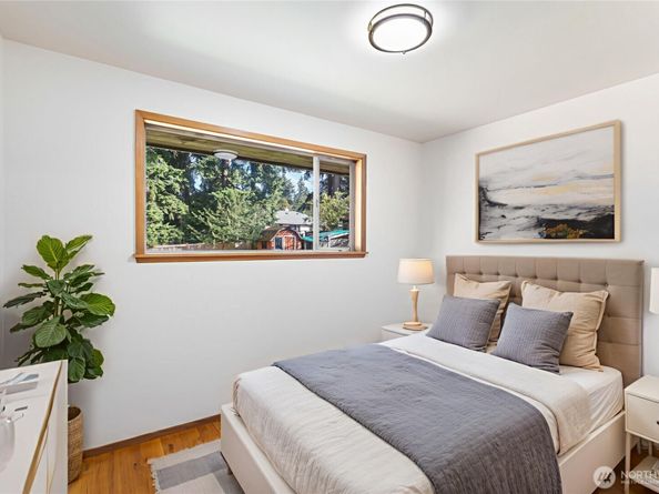 836 SW 128th Street, Seattle WA 98146