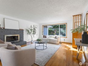 836 SW 128th Street, Seattle WA 98146