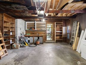 836 SW 128th Street, Seattle WA 98146