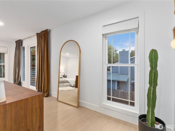 5528 173rd Place SW, Lynnwood WA 98037