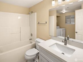 2001 120th PL SE 6304, Everett WA 98208
