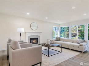 2874 30th Avenue W, Seattle WA 99819
