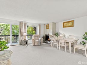 13558 37th Avenue S 22, Tukwila WA 98168