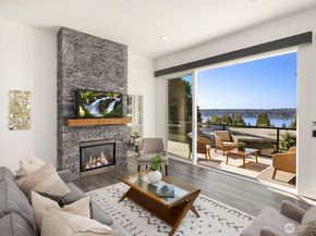 6447 NE 129th Place, Kirkland WA 98034