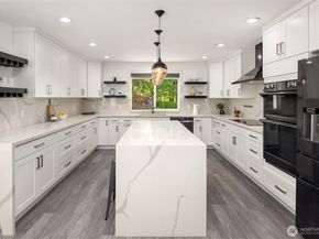 6447 NE 129th Place, Kirkland WA 98034