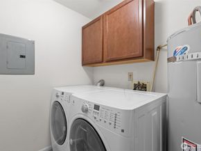 28701 6th Place S 107, Des Moines WA 98198