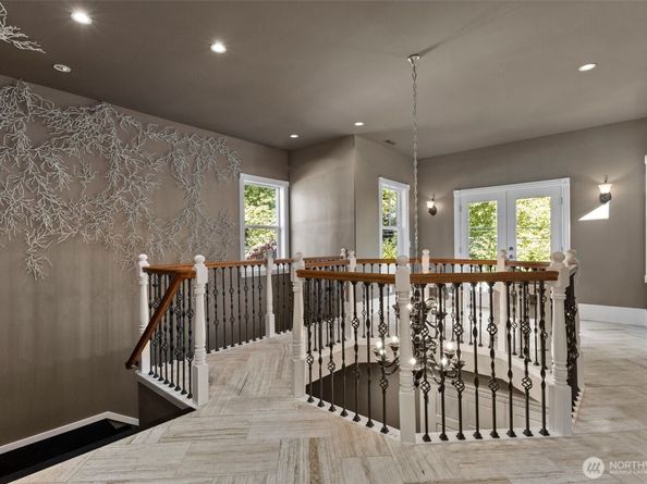 1147 Federal Avenue E, Seattle WA 98102