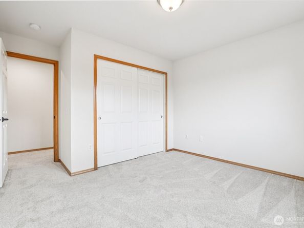 1717 144th Pl SW, Lynnwood WA 98087