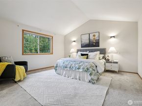 1717 144th Pl SW, Lynnwood WA 98087