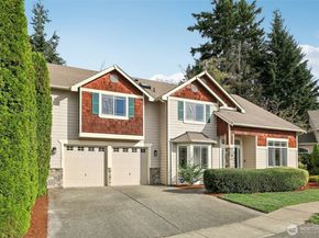 1717 144th Pl SW, Lynnwood WA 98087