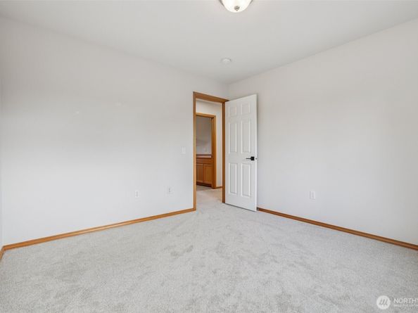1717 144th Pl SW, Lynnwood WA 98087