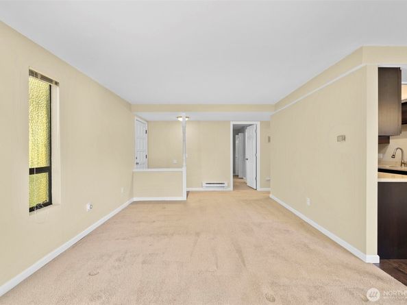 10210 SE 239th Street 21, Kent WA 98031