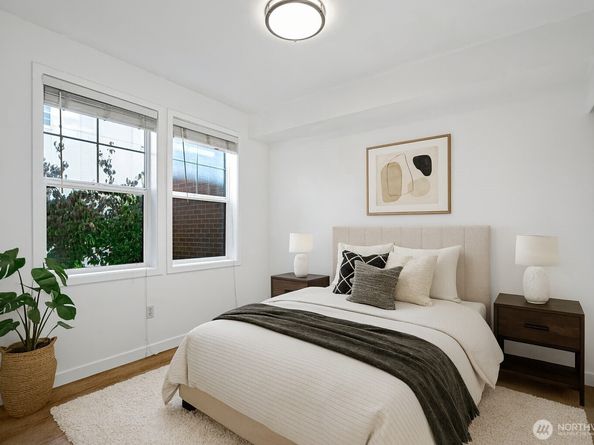 530 4th Avenue W 108, Seattle WA 98119