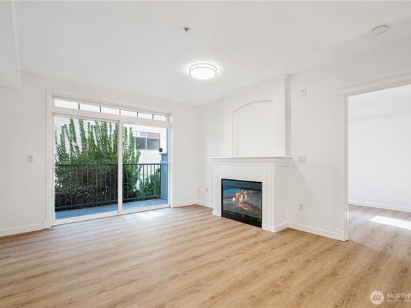 530 4th Avenue W 108, Seattle WA 98119