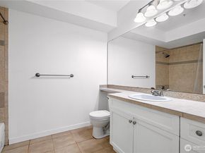 530 4th Avenue W 108, Seattle WA 98119
