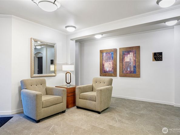 530 4th Avenue W 108, Seattle WA 98119