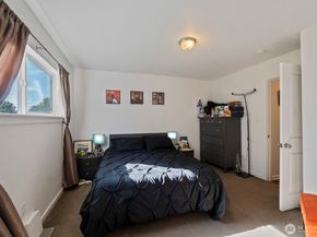 9840 26th Avenue SW, Seattle WA 98106