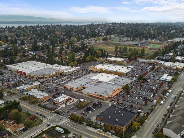 9840 26th Avenue SW, Seattle WA 98106