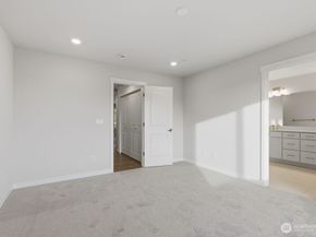 13210 NE 127th Way E, Kirkland WA 98034