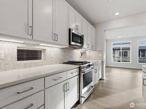13210 NE 127th Way E, Kirkland WA 98034